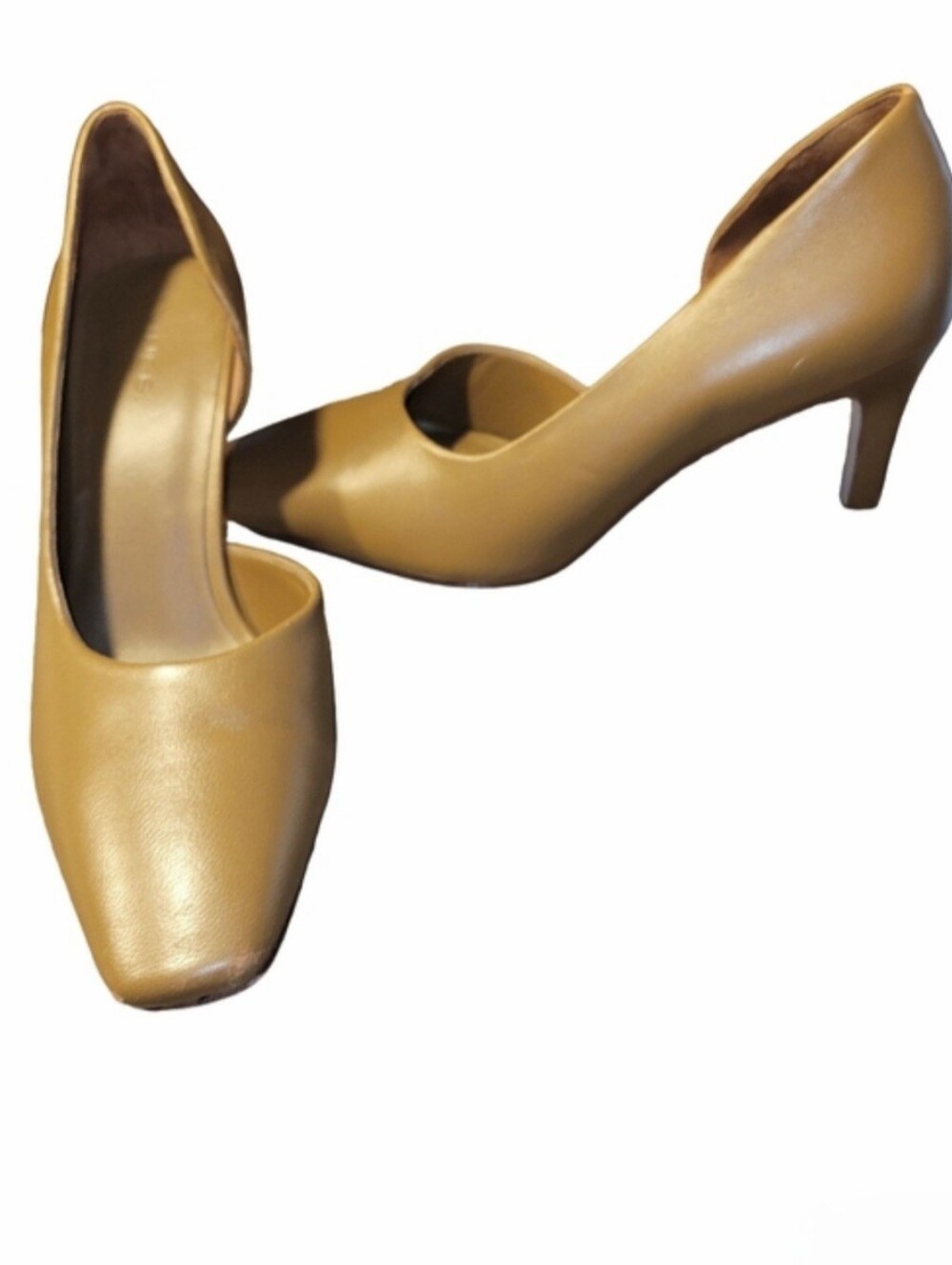 Vince Tiana Pointed Toe Leather Pumps Tan Fawn - The Perfect Neutral Size 7